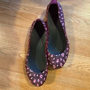 Crocs Pink Leopard Flats